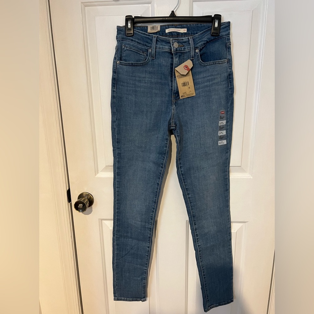Levi’s 729 Jeans